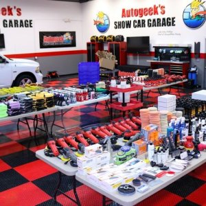 Detailing Classes Learn to detail cars with Mike Phillips at Autogeek