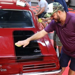 Jewel of a Camaro - Dont touch - Wet Paint