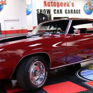 Jewel of a Camaro - Dont touch - Wet Paint