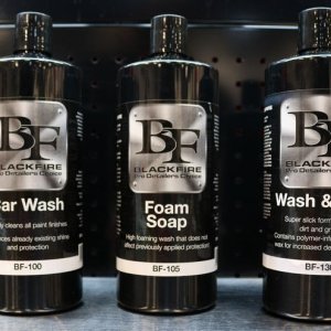 Review BLACKFIRE Wash and Wax by Mike Phillips