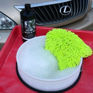 Review BLACKFIRE Wash and Wax by Mike Phillips