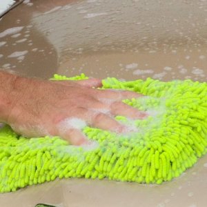 Review BLACKFIRE Wash and Wax by Mike Phillips