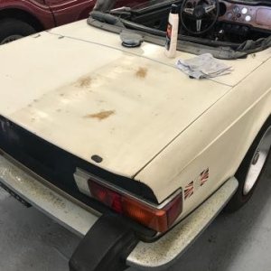 Restoring paint on a TR6 with Number 7