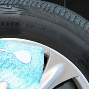 Review: BLACKFIRE Tire &amp; Trim Sealant