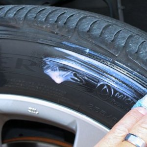 Review: BLACKFIRE Tire &amp; Trim Sealant