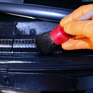 Review BLACKFIRE Trim  Tire Protectant Aerosol