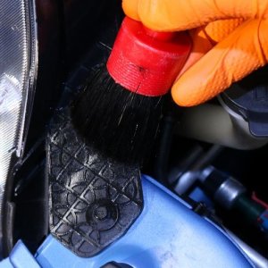 Review BLACKFIRE Trim  Tire Protectant Aerosol