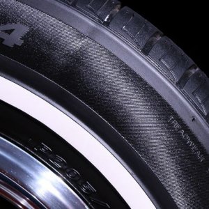 Review: BLACKFIRE Trim &amp; Tire Protectant Aerosol