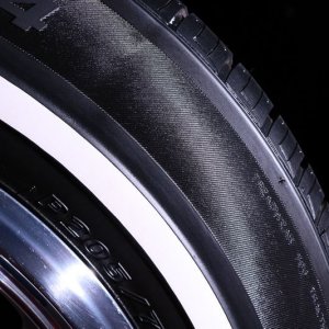 Review: BLACKFIRE Trim &amp; Tire Protectant Aerosol