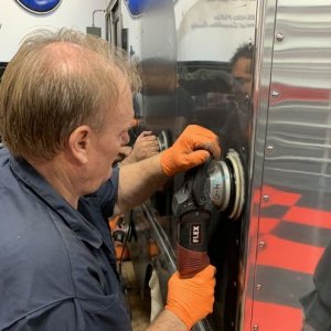 How to polish aluminum airstream b24 tanker truck Mike Phillips