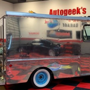 How to polish aluminum airstream b24 tanker truck Mike Phillips