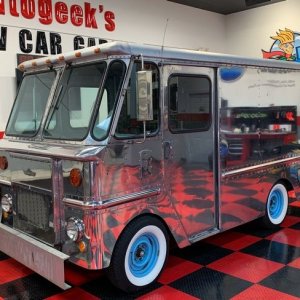 How to polish aluminum airstream b24 tanker truck Mike Phillips