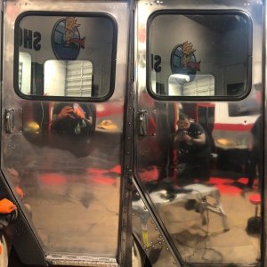 How to polish aluminum airstream b24 tanker truck Mike Phillips