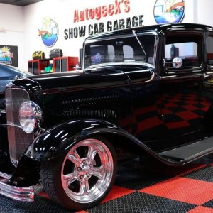 Ceramic Paint Coating for a 1932 Ford Streetrod Mike Phillips