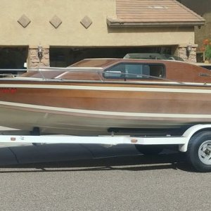 Sleekcraft Ski Boat - Remove Oxidation