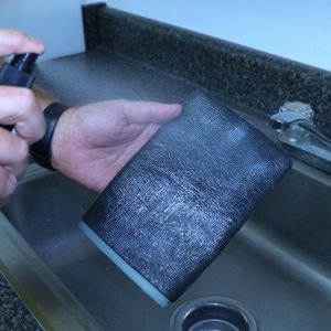 BLACKFIRE Synthetic Clay Mitt Cleaner