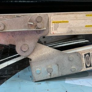 Werner Work Platform Safety Tip