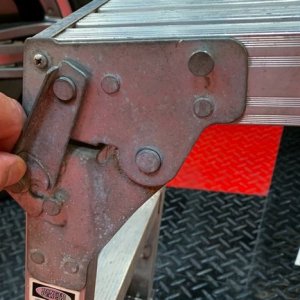 Werner Work Platform Safety Tip