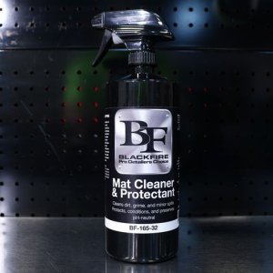 BLACKFIRE Mat Cleaner and Protectant