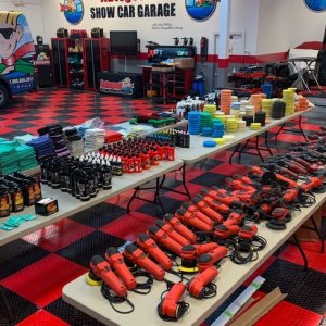 No Chairs No Sitting All Hands On Detailing Class
