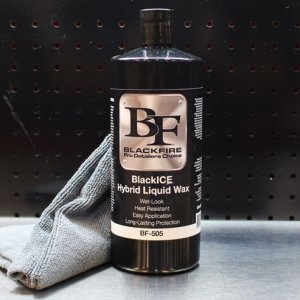 Review BLACKFIRE BlackICE Hybrid Liquid Wax