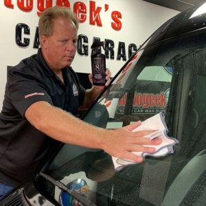 Pinnacle Black Label Diamond Glass Cleaner Repellant