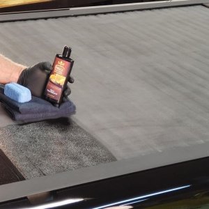 Pinnacle Onyx Trim Restorer