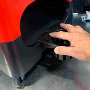 Review Speed Master Detailers Seat