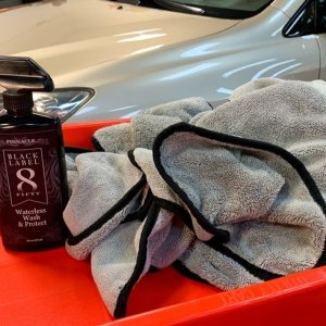 Pinnacle Black Label Waterless Wash and Protect