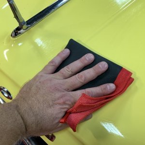 Review Hybrid Solutions Ceramic Polish & Wax Mike Phillips