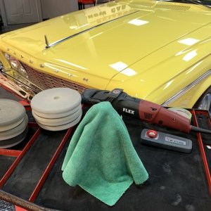 Review Hybrid Solutions Ceramic Polish & Wax Mike Phillips