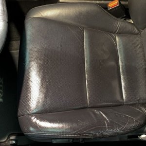 Review Letherique Leather Rejuvenator and Printine Clean