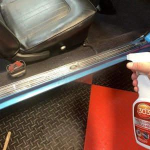 How to use 303 Aerospace Protectant to Restore Vinyl Seats Mike Phillips