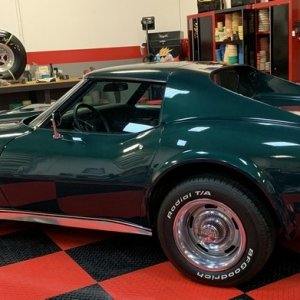 1976 Corvette Orignal Single Stage Paint - Paint Correction and Waxing