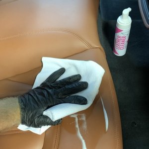 Review GYEON Mild LeatherSet Mike Phillips