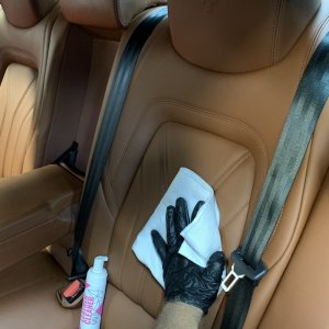 Review GYEON Mild LeatherSet Mike Phillips