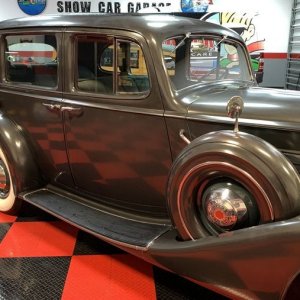 The Number #7 Rub Down Technique Original Single Stage 1937 Packard