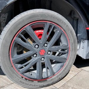 Suzuki Swift Sport wheels