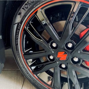 Suzuki Swift Sport wheels