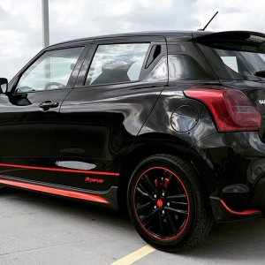 Suzuki Swift Sport wheels