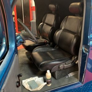 Review IGL Coatings Leather ECOSHINE