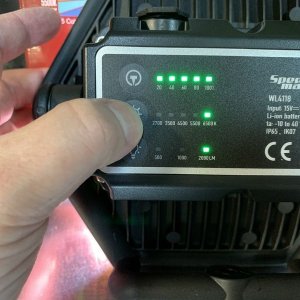 Review SpeedMaster Swirl Finder Detailing Lights