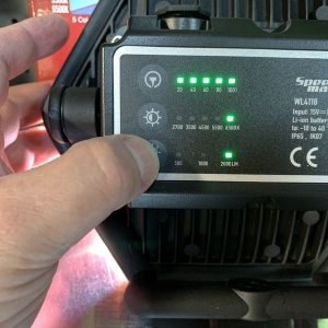 Review SpeedMaster Swirl Finder Detailing Lights