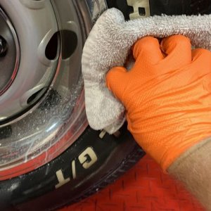 Machine Tire Scrubbing 1971 Charger Mike Phillips
