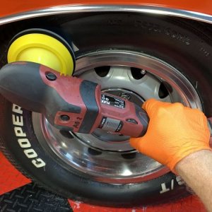 Machine Tire Scrubbing 1971 Charger Mike Phillips
