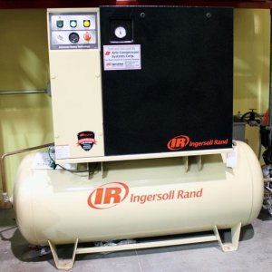 Air-powered DA Sander