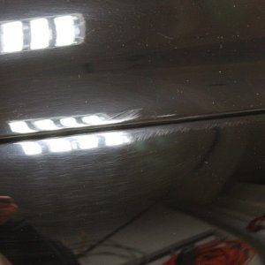 SL500B4-hood-right_fender
