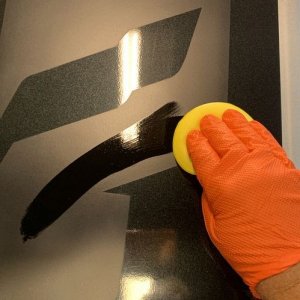 Remove swirls scratches by machine in Vinyl Stripes Decals Graphics Corvett