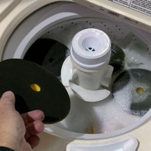 Single Stage Paint Removed from Buffing Pads Washing