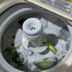 Single Stage Paint Removed from Buffing Pads Washing